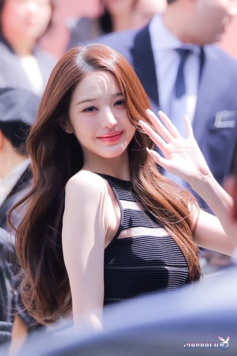 장원영닷제이피 tweet media