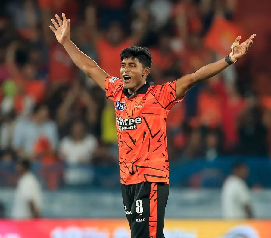 Sakib Hussain has bowled 72 balls in IPL 2026 - he is yet to concede a six 🫡

Sunrisers Hyderabad has got a Diamond.