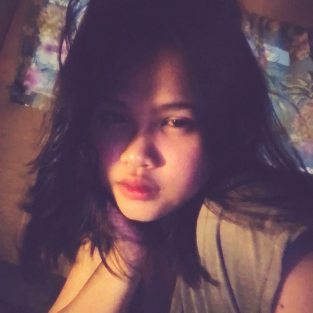 DoubLeDickss's tweet photo. Okay lang tangina maganda naman ako. https://t.co/lrc9yWgVnc