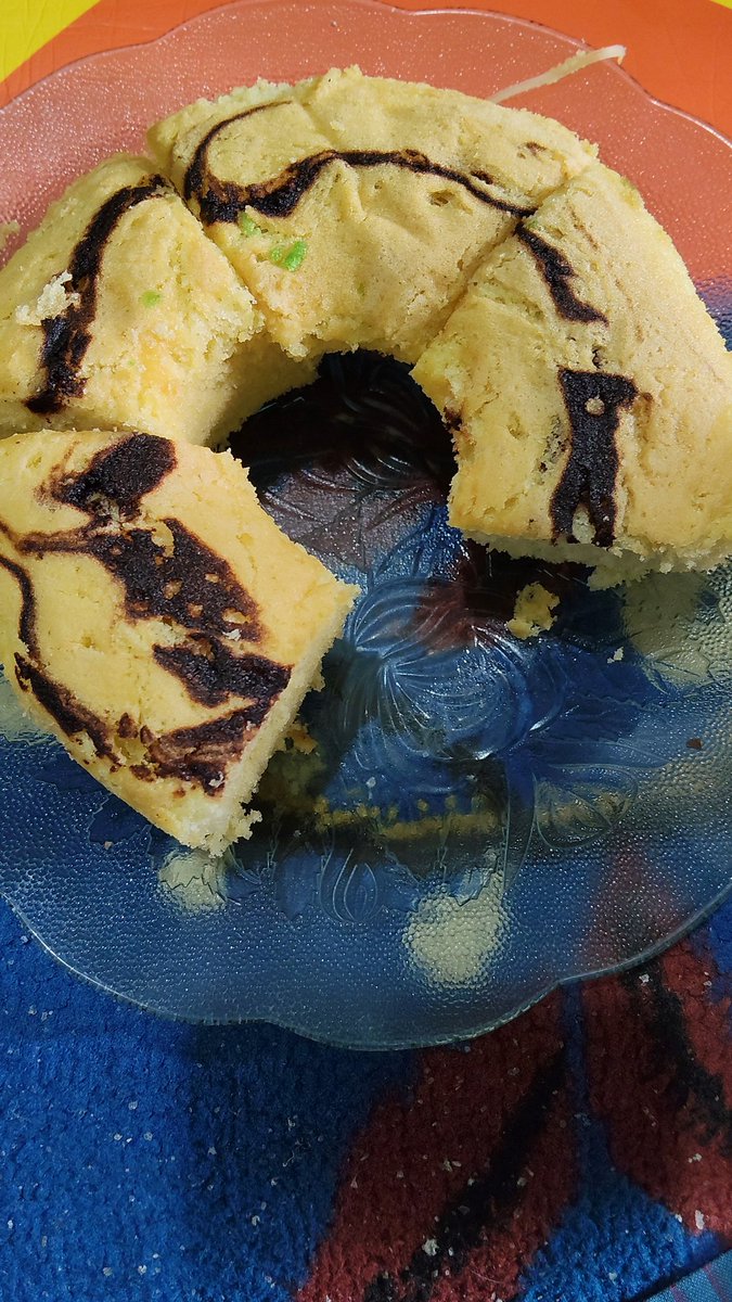 devanidevanka's tweet photo. kue kue penyemangat 😁 https://t.co/wS0laMsKva