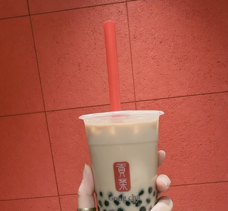 人生初のタピオカ( ˶´♡`˵ )