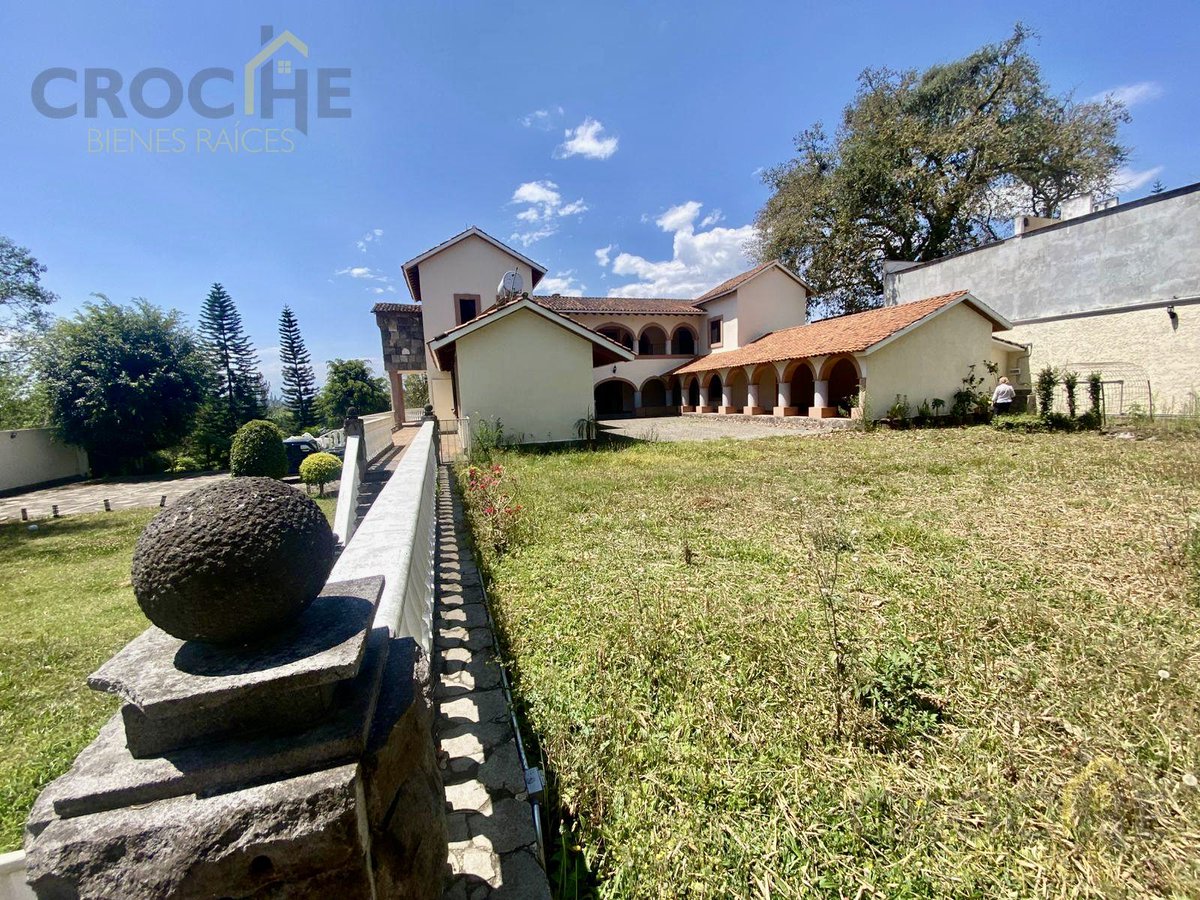CrocheMx's tweet photo. ⭐️ Residencia campestre en Coapexpan, Xalapa en venta por $15,000,000 o renta por $30,000.  

Venta: $15,000,000 | Renta: $30,000.  

#Coapexpan #XalapaVeracruz #ResidenciaCampestre #VentaYRenta #CrocheBienesRaices https://t.co/Qrg7EHlixs