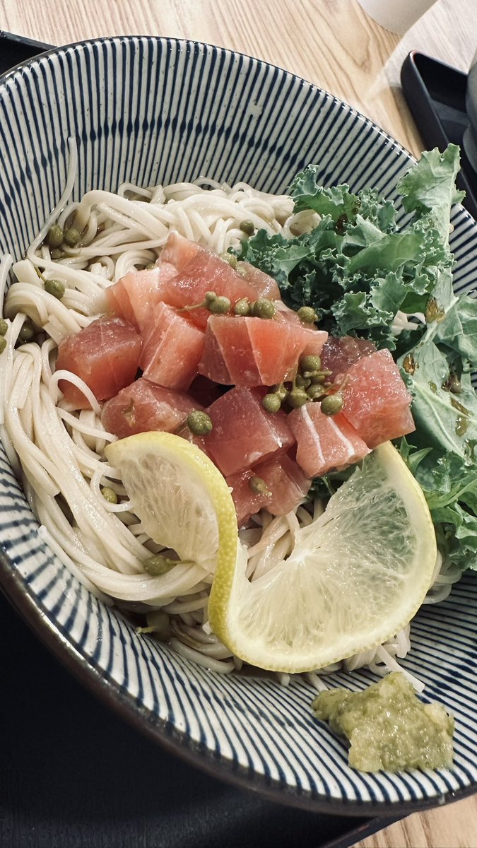 KoheHongo's tweet photo. 今月の粋蕎麦。 https://t.co/3sJn0quv6J