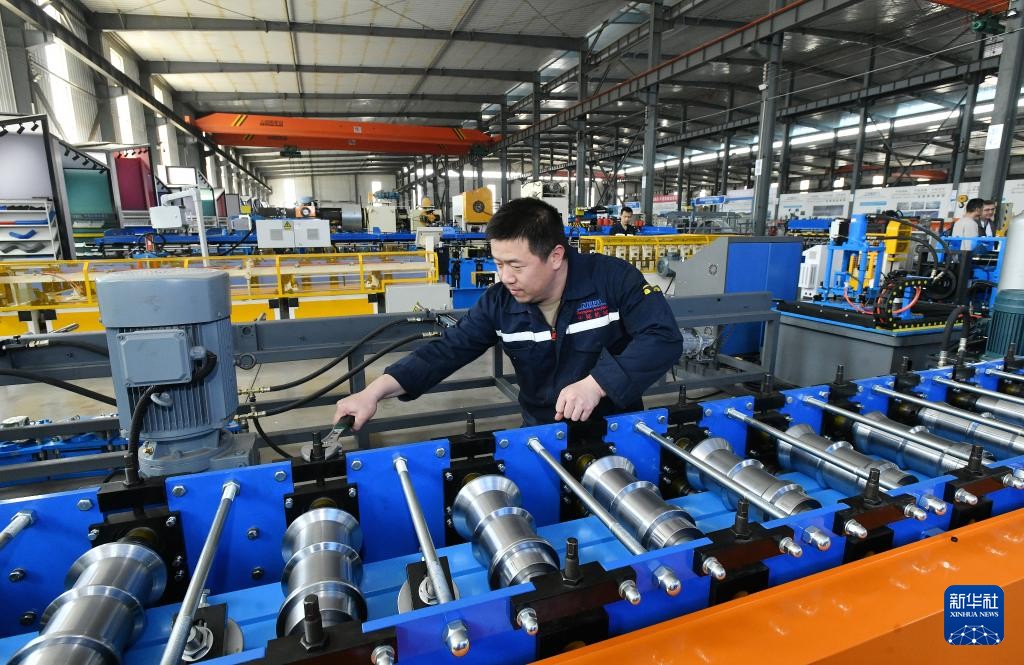 kslyhy's tweet photo. 河北泊头发展绿色铸造产业集群，为经济注入新动能
Hebei Botou develops green casting industrial cluster, injecting new momentum into economy. #GreenCasting https://t.co/sOHMAal1Z9