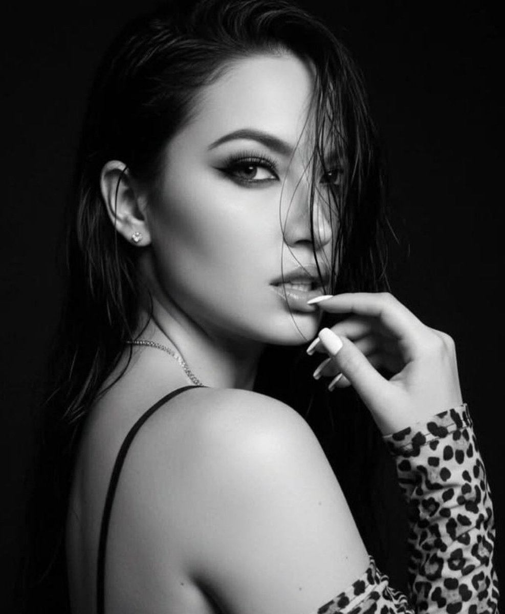 ‏فـ༈ۖ҉ـآطمـ༈ۖ҉ـة⋆𝑭𝒂𝒕𝒎𝒂ღ tweet media