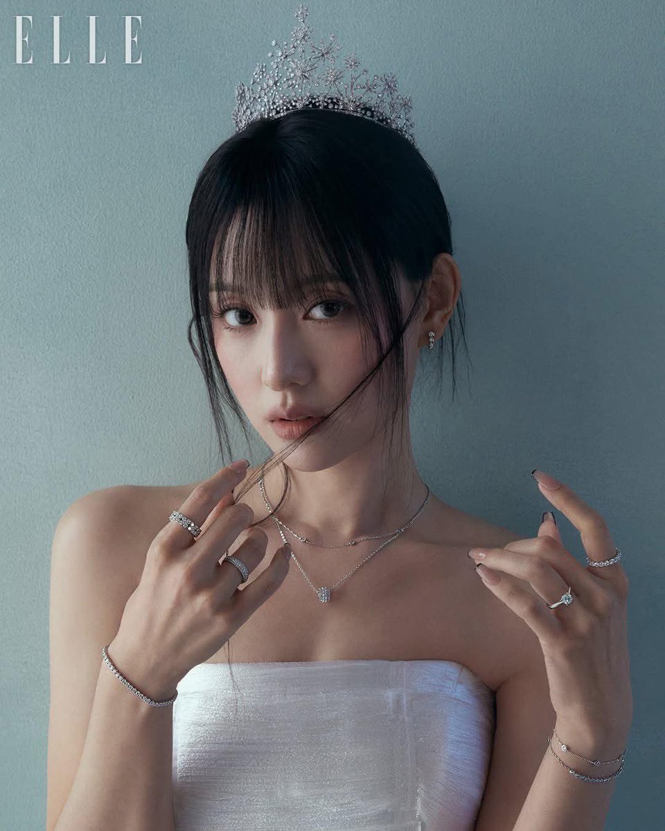 Jiwon. tweet media