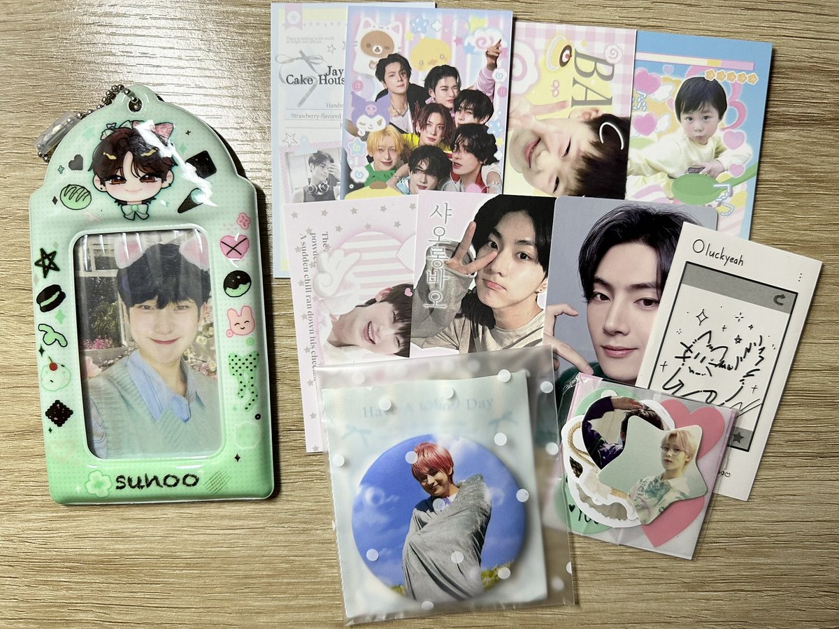 mitch | ENHYPEN is 7 tweet media