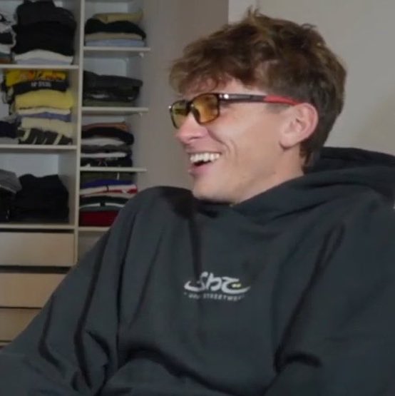 luvaa🌻 tweet media