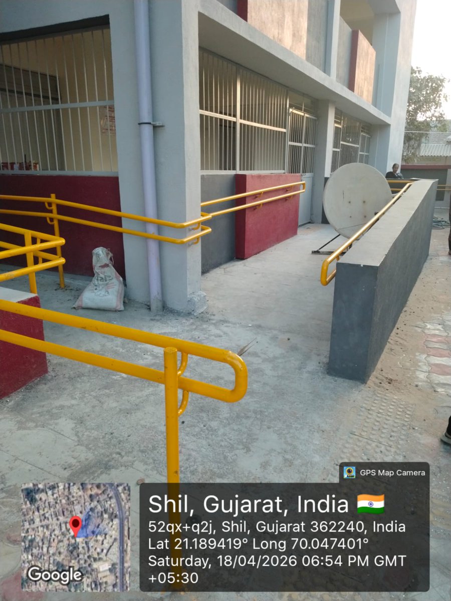 જિલ્લા/તાલુકા પંચાયતની ચૂંટણી અન્વયે બુથની ચકાસણી કરી તેમજ જરૂરી સુવિધાઓ ચકાસી અને સુવિધાઓ બાબતે સંબંધિતને સૂચનો આપેલ.<a href="/collectorjunag/">Collector Junagadh</a> <a href="/esdmkeshod/">ASSISTANT COLLECTOR & SDM KESHOD</a>