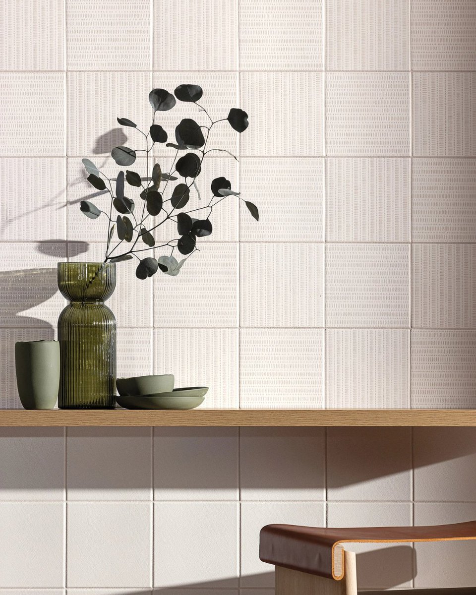 D & B Tile Distributors tweet media