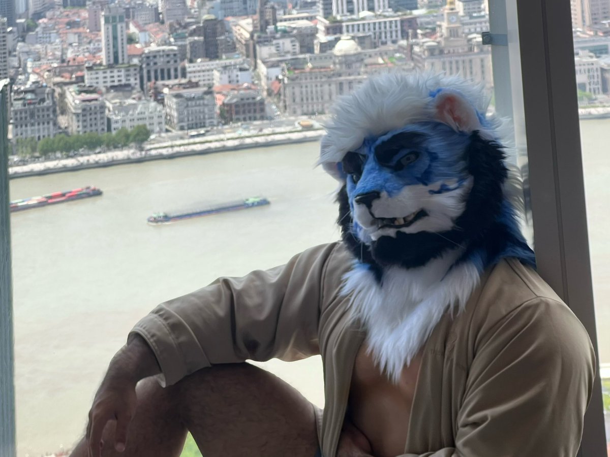 bidepk1998's tweet photo. To Shanghai https://t.co/BJTVfSjSPW
