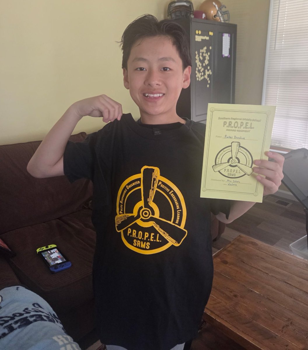 DonohueJr's tweet image. Congratulations Parker, on being named SRMS PROPEL Award winner. Very proud of our son. Keep learning! 
Polite
Responsible
Organized
Positive
Encouraging 
Learning
@TeeDonohue 
#RamPride🐏🥍🏃 🖤💛🇺🇸