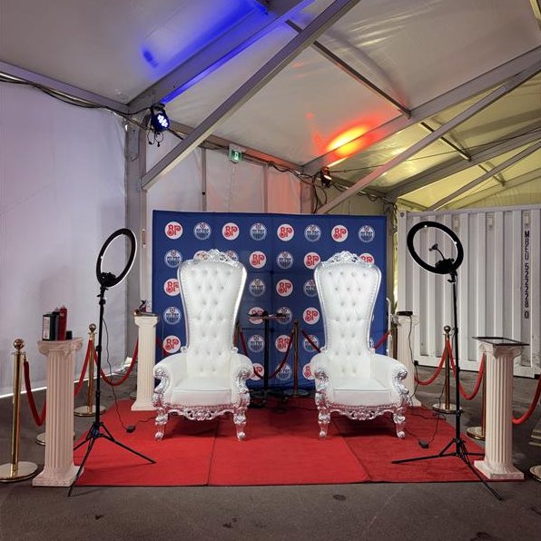 Boston Pizza tweet media