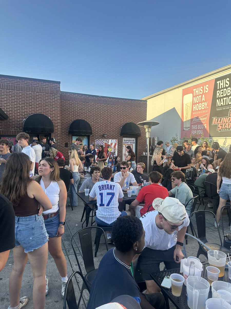The kinda pub Wednesday the average redbird dreams about.