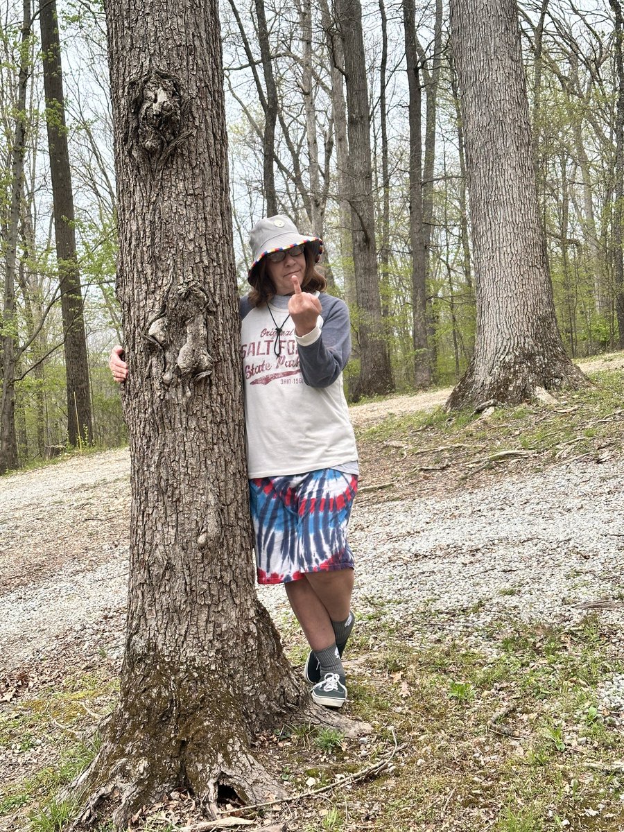 kingdella55's tweet image. Greetings from Ohio #bigfoot