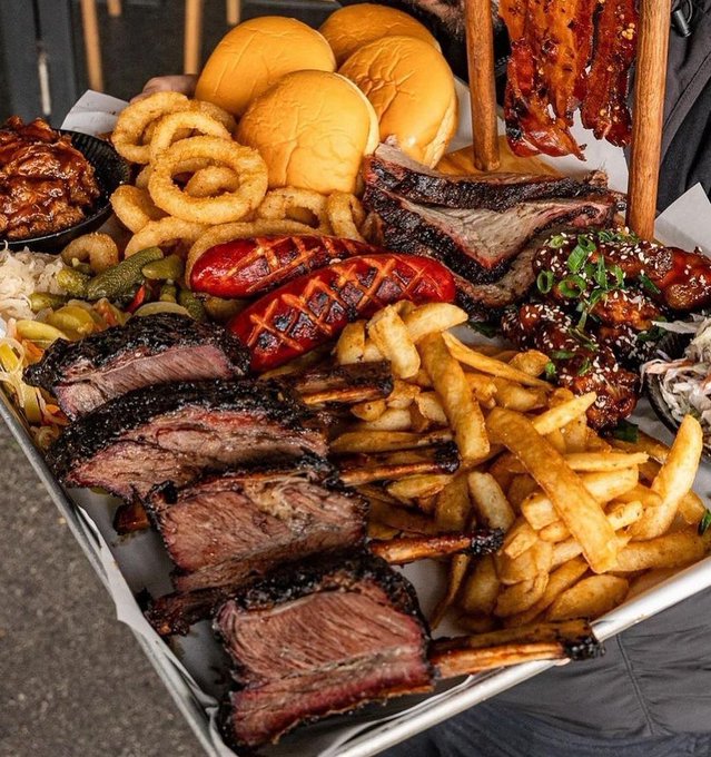 Maga Nadine tweet media