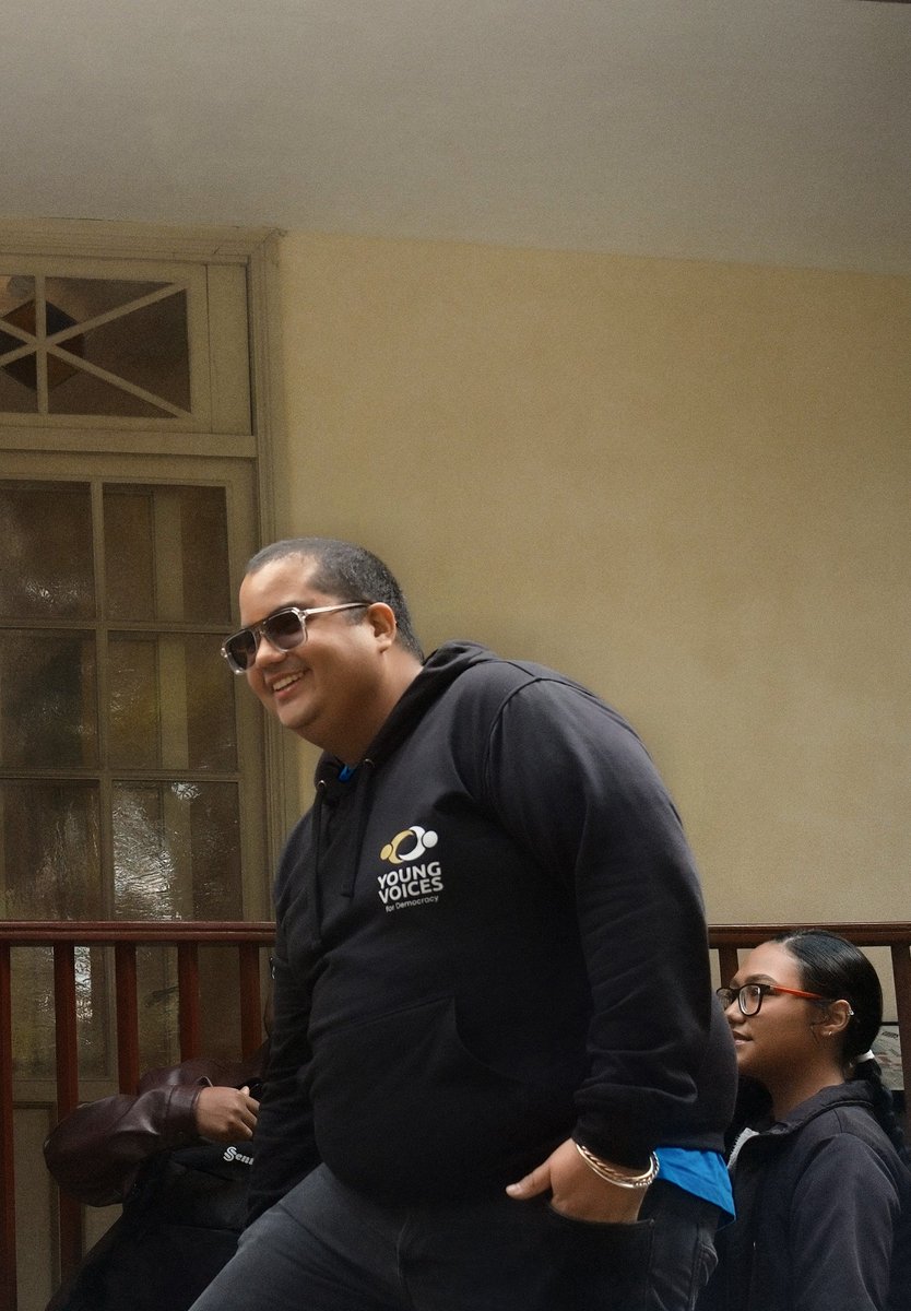 cegonzale1's tweet image. Que nunca se nos borre esa sonrisa al hacer las cosas por nuestra gente, por nuestros proyectos, convencidos de un futuro mejor, más justo, social y de grandes procesos que debemos estar todos en conjunto 💛

#momentos #sonrisa #proyectos #social #proceso