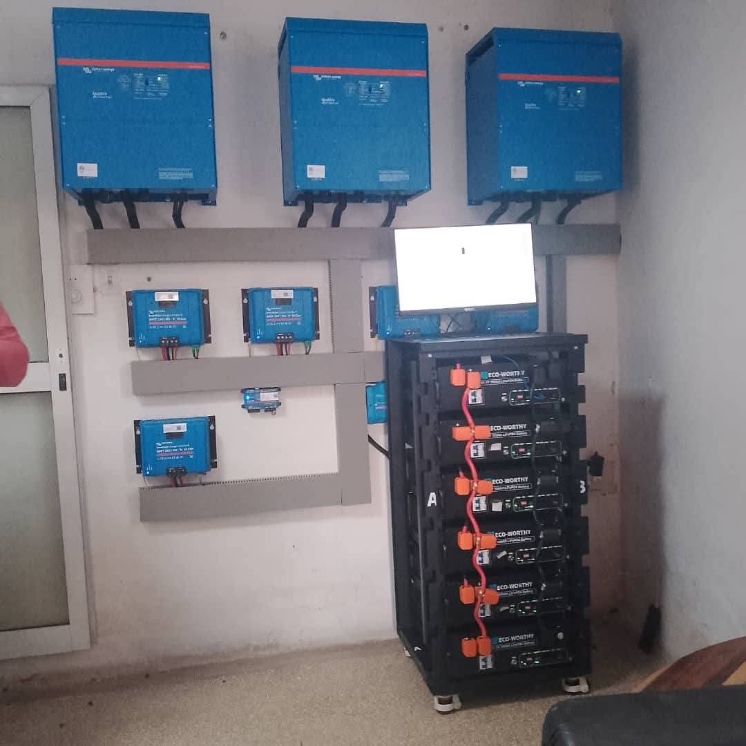 Por una energía limpia y renovable. Culmina la Empa Villa Clara la instalación de FRE. Los mayoristas tenemos un compromiso y vamos a lograrlo.
<a href="/MincinCuba/">Comercio Cuba</a> 
<a href="/BetsyDazVelzqu2/">Betsy Díaz Velázquez</a> 
<a href="/GrupoAlimentos/">Grupo de Alimentos</a> 
<a href="/VictorLope66765/">Victor Sánchez López</a>
<a href="/MRizo19539/">Rosa M Rizo</a>