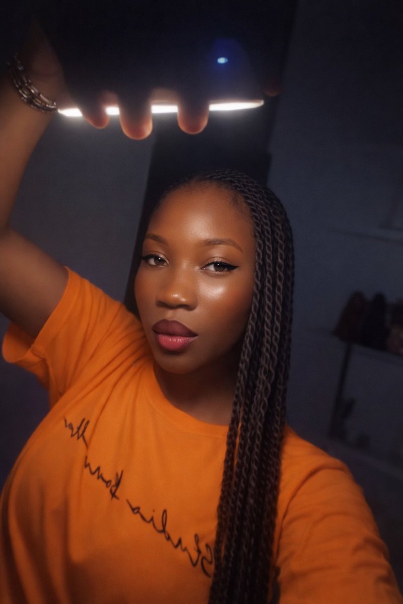 fragile girl tweet media