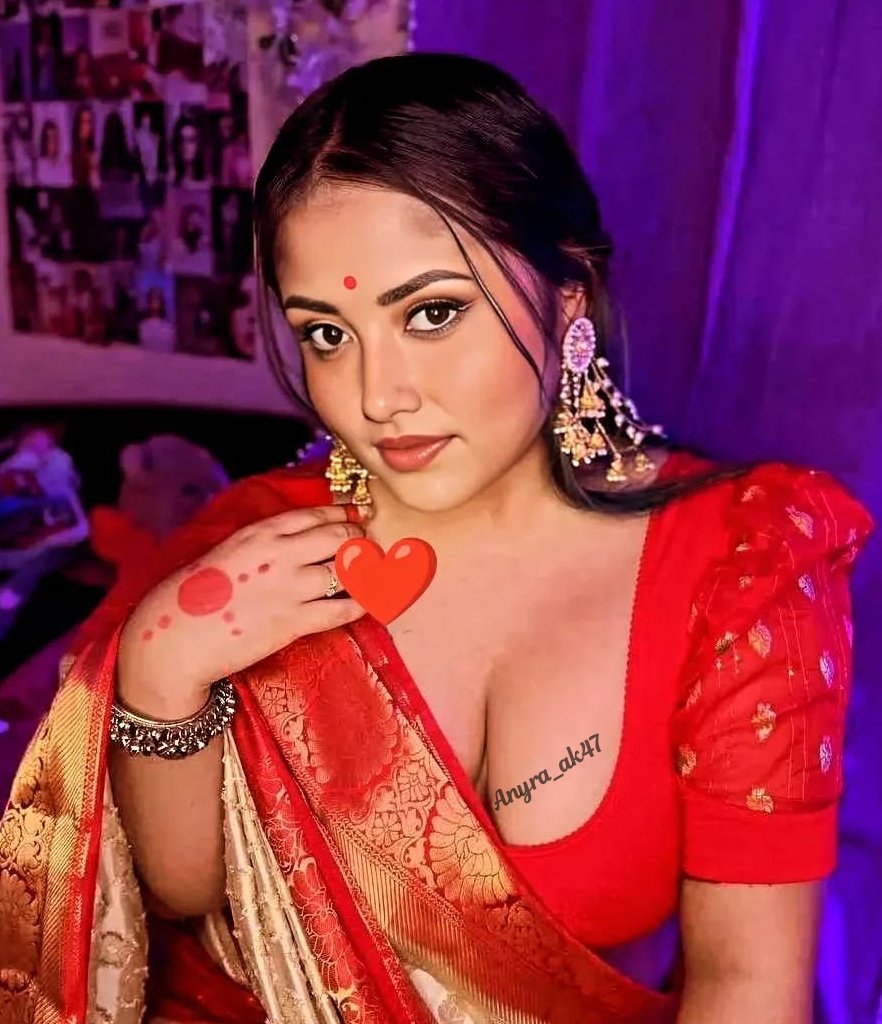 Anyra_ak47's tweet image. कहते हैं प्यार की शुरुआत आंखों से ही होती है,
यकीन मानो प्रिय, कीमत भी आंखों को ही चुकाना पड़ता है। 🥀

शुभ प्रभात 🌅 वंदन मेरे प्रिय मित्रों 💕 
Follow:-@Anyra_ak47 

#Love ❤️ #Poetry_of_Anyra 
#poetrylovers