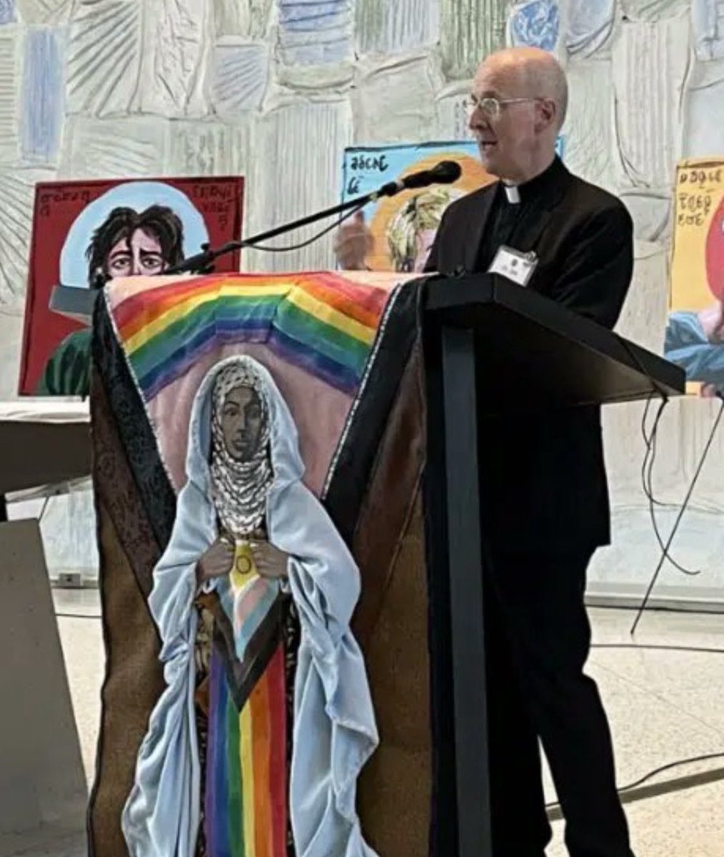 Xrisss Love tweet media