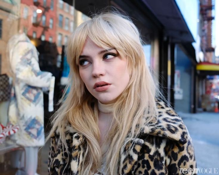 Oliwia 🗝️ (@eyesonmeloc) on Twitter photo 