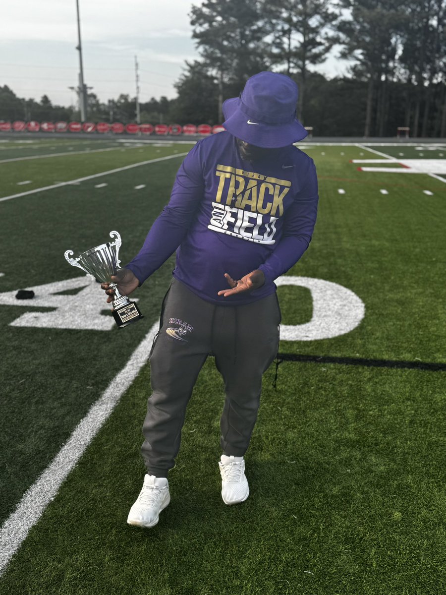 CoachESingleton's tweet photo. Year by year building. Region 7-4A we out!!! #NWGA #Track #Field https://t.co/SlVBMeZN5I