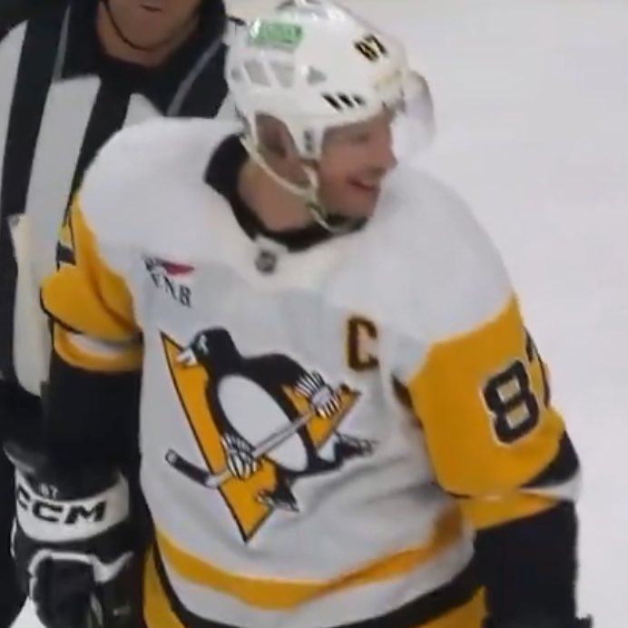 x - emma tweet media