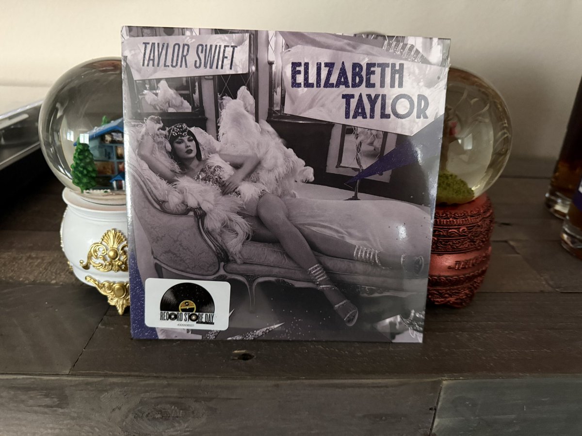 AugustIvyGirl's tweet image. The goods are secured! Thank you @swiftieun1corn for the link to @DarksideRecordz for this #RSD2026 gem! #TaylorSwift #ElizabethTaylor