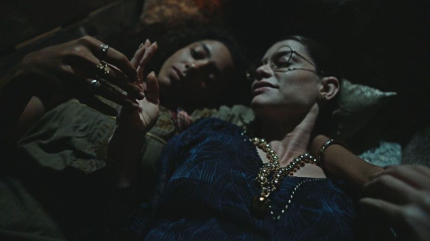 ansiossíssima pra reacender minha obsessão por otília e jânia sendo as maiores do mundo