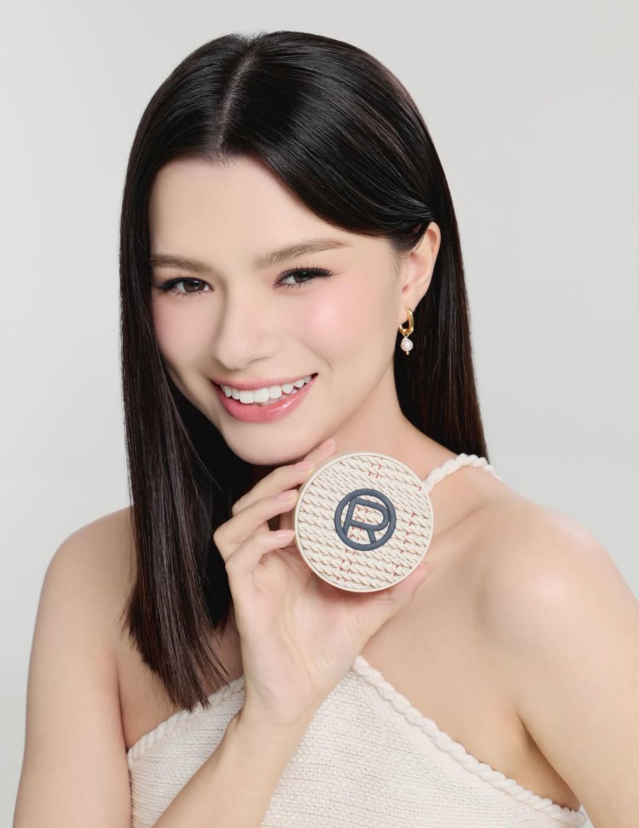 ONLYBECKY_TH's tweet image. IG [@ beccca ] 260423🧚‍♂️💕

Are you ready for this summer?☀️

Keeping Everything Under Control with Limited Edition!! L'Oreal Paris Infaillible Fresh Wear Raffia Cushion, flawless skin item is always my fav

#LOrealParisTH #LOrealMakeUpTH #makeup #คุชชั่นงานผิว