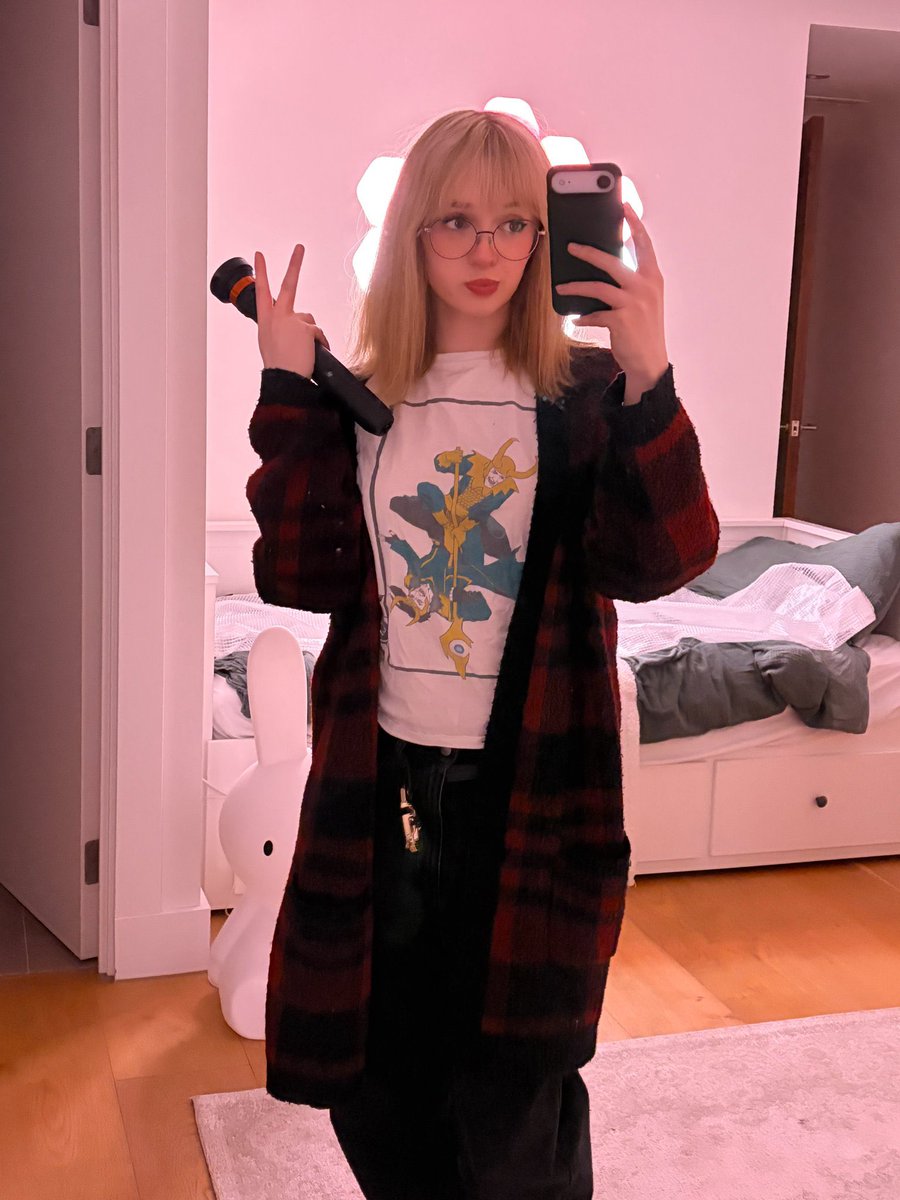 sweet trans 🏳️‍⚧️ tweet media