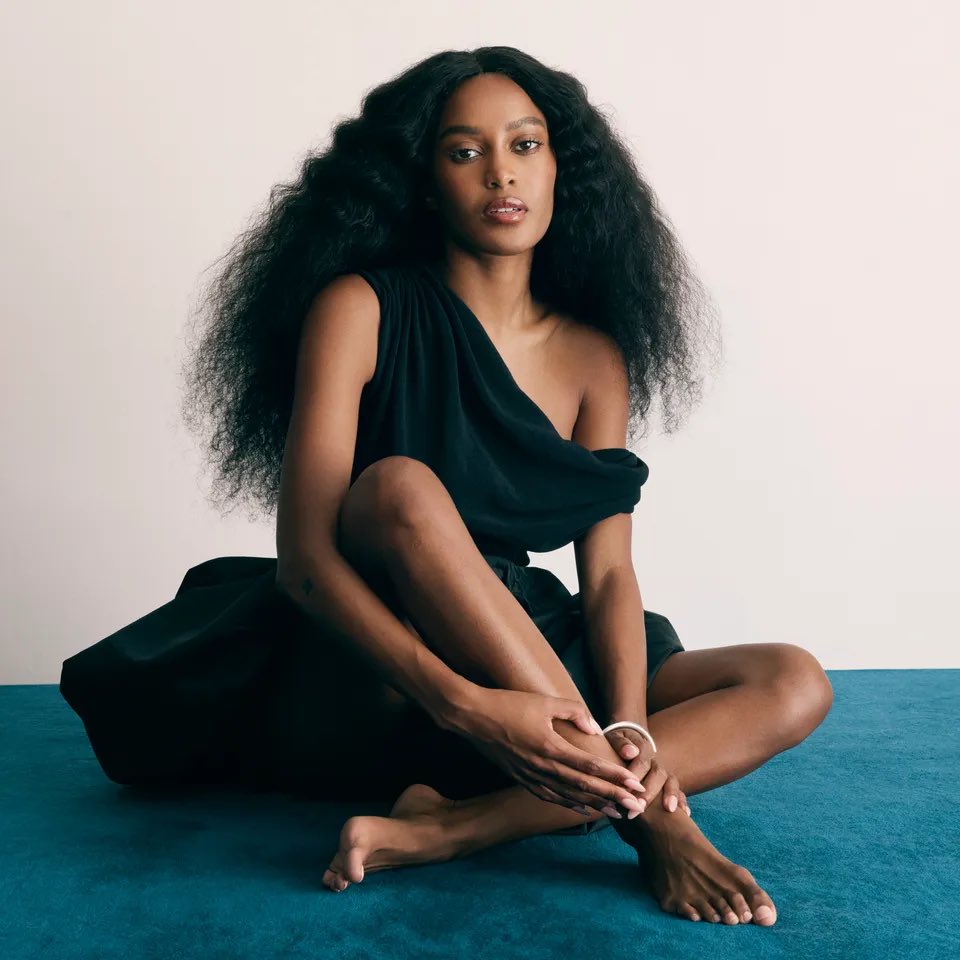 bravooomg's tweet image. Ciara Miller is joining next season of #DWTS!!
Yeah, y’all can wrap it up now… she’s taking the mirrorball home to Bravo!!