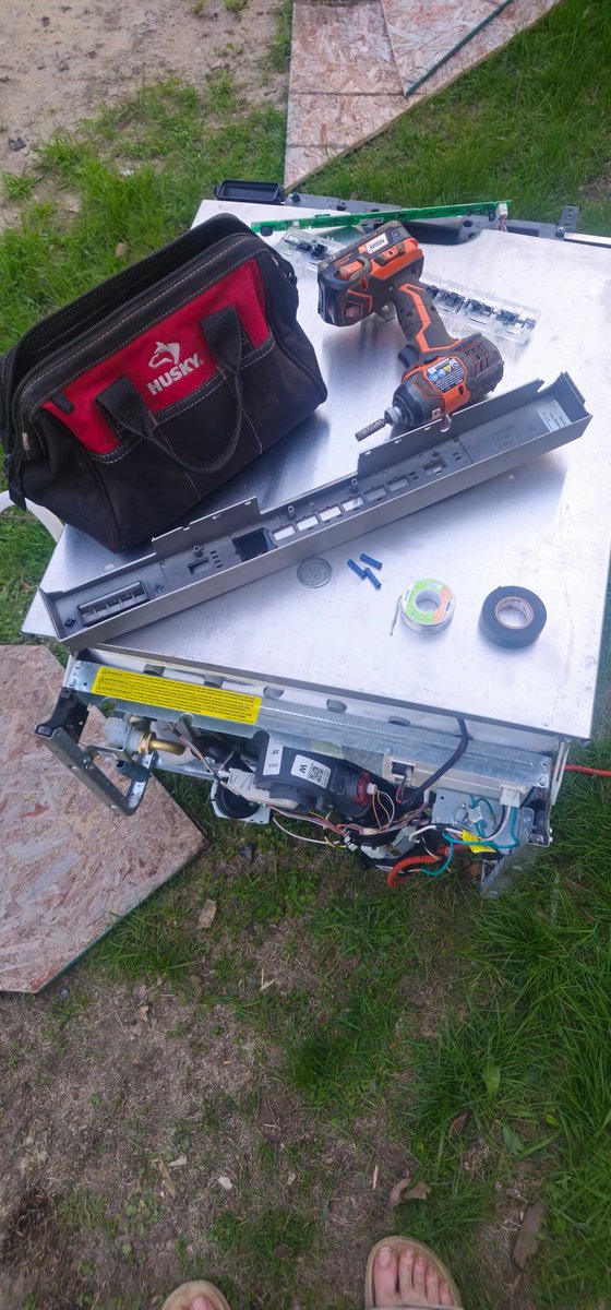 ttv arontmas tweet media