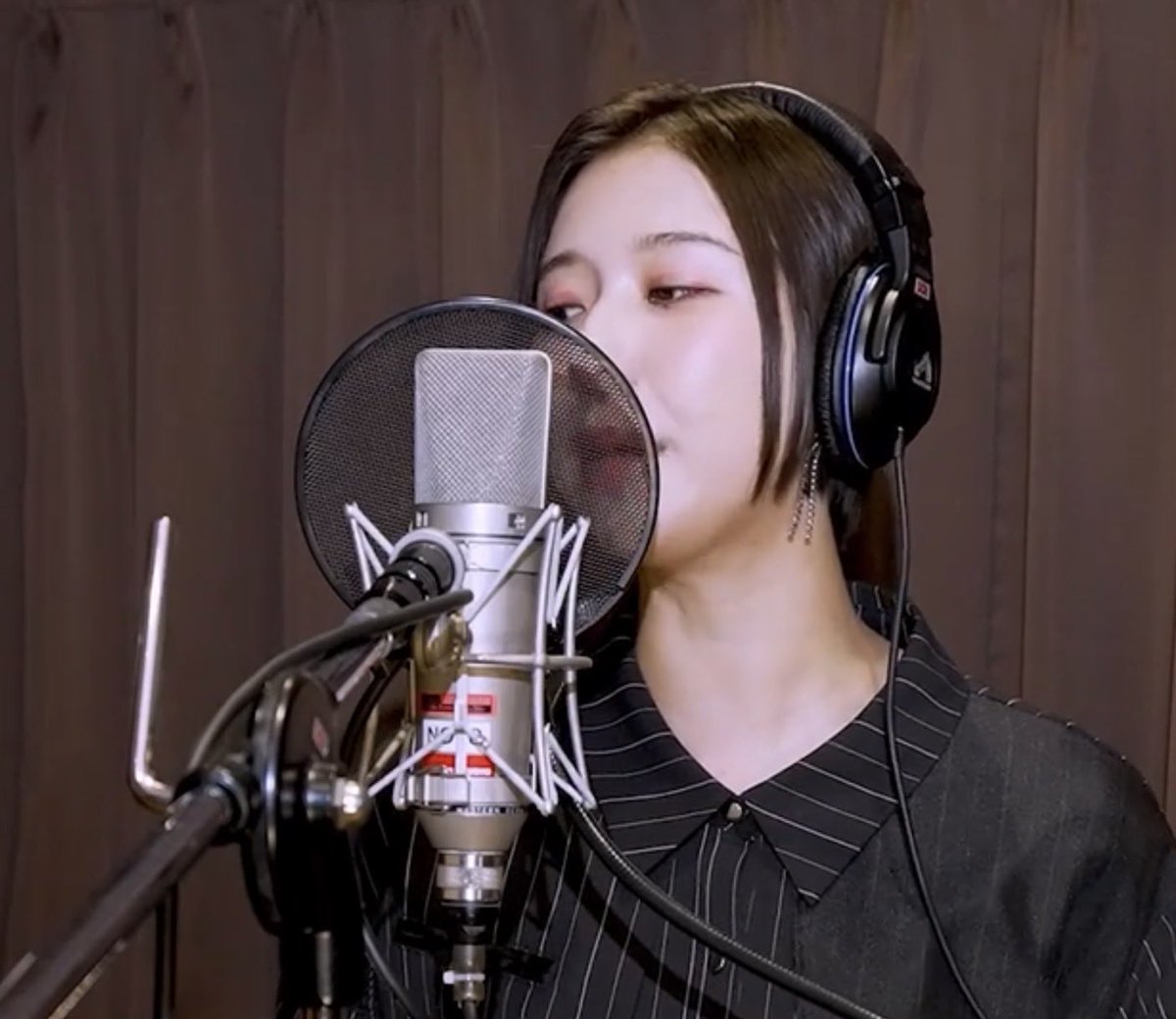 山茶花 tweet media