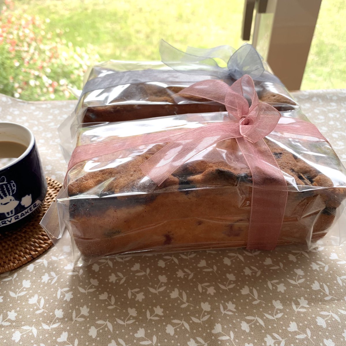 りすのフィナンシェとパウンドケーキ、個別オーダー受付中💁‍♀️
GW中の手土産にもおすすめです💫
九州産発酵バターや那須産の採れたて平飼い有精卵をはじめ厳選した材料を使用🥚
受注販売なので、作り立てほやほやの状態で発送することが可能です🐮