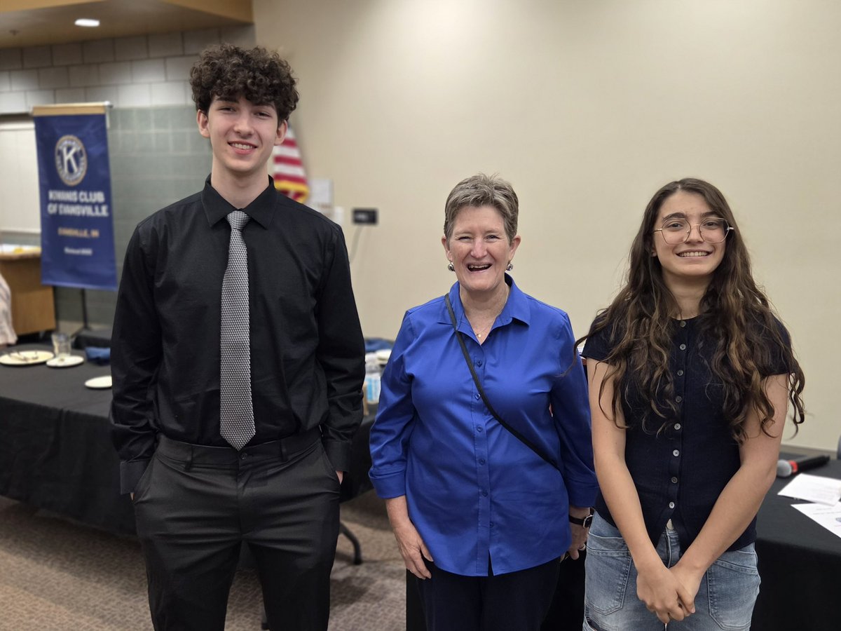SignatureSchool's tweet photo. Congratulations to Stephanie P., Johnny D., and Evie W. (not pictured due to college visit) for being recognized with the Kiwanis Arion Award for orchestra, band, and choir, respectively. Bravo, students, parents, Ms. Simpkins, and Mr. Cook! And thank you, Kiwanis! https://t.co/eubTqG7Ag6