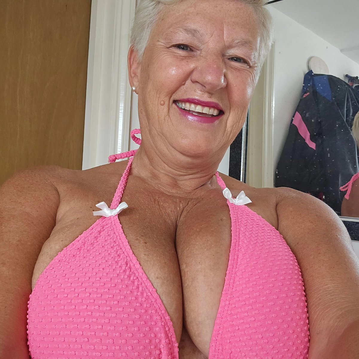 Debbie Murray tweet media