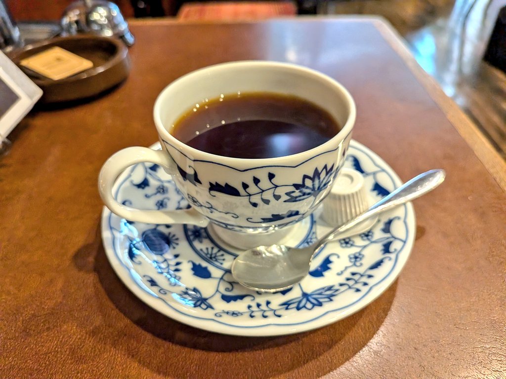 イトコン tweet media