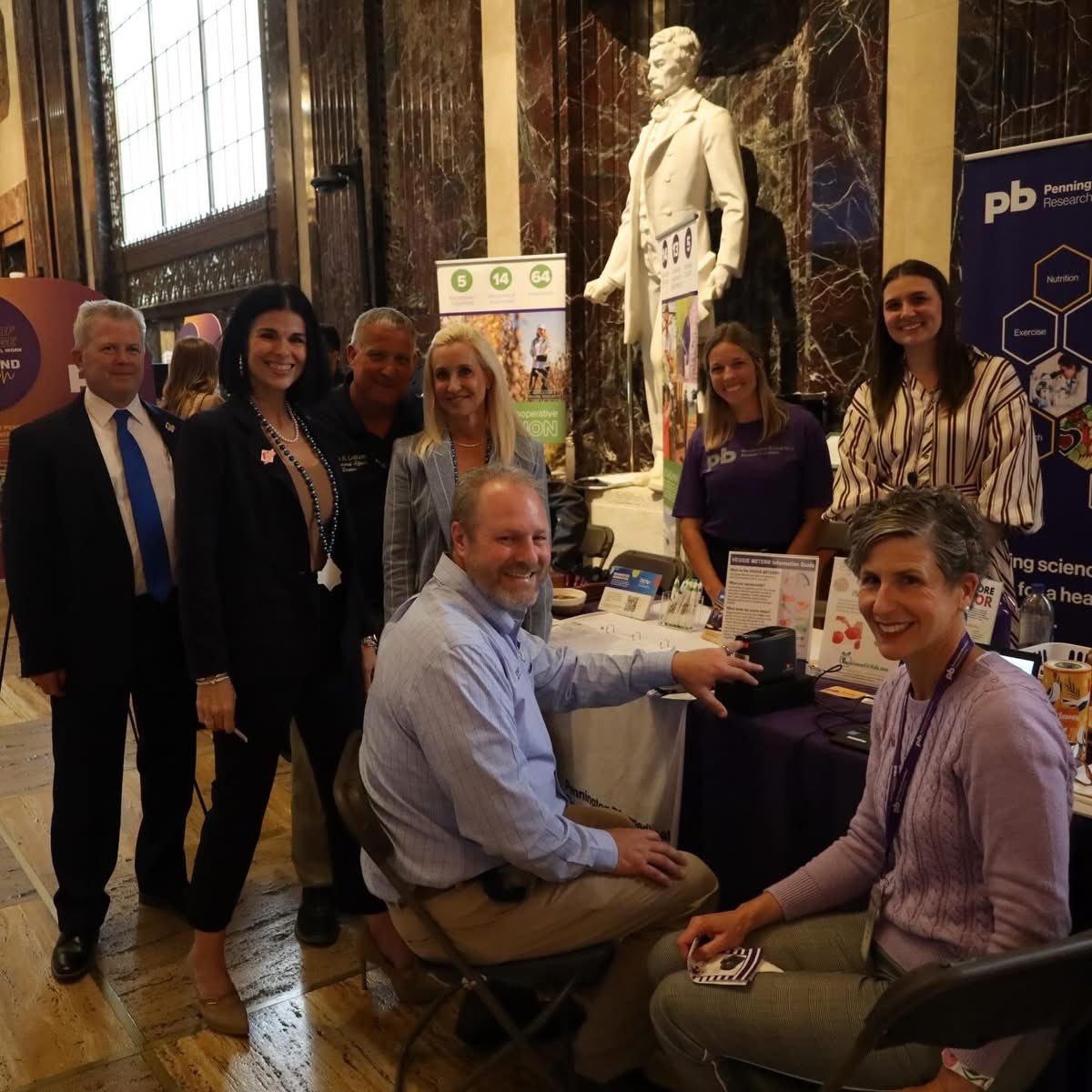 PBRCNews's tweet image. From policy-makers to the public, it was a great day of connection at #LSUDay at the Capitol! Thanks to everyone who stopped by to learn about our work, including Greaux Healthy, current clinical trials and the Veggie Meter #LSU #lalege #lagov