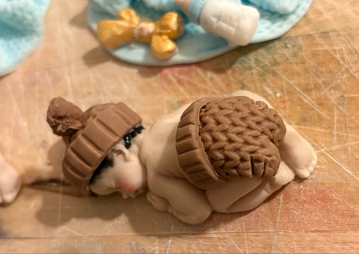 SharonMack82795's tweet image. I absolutely adore making these little sweethearts, for baby shower cupcakes. 
🧁🍼🤰🏽👶🏽💙 #cupcakes #babyshower #itsaboy #cakeart #baker #handmade #homemade #cakedecorator