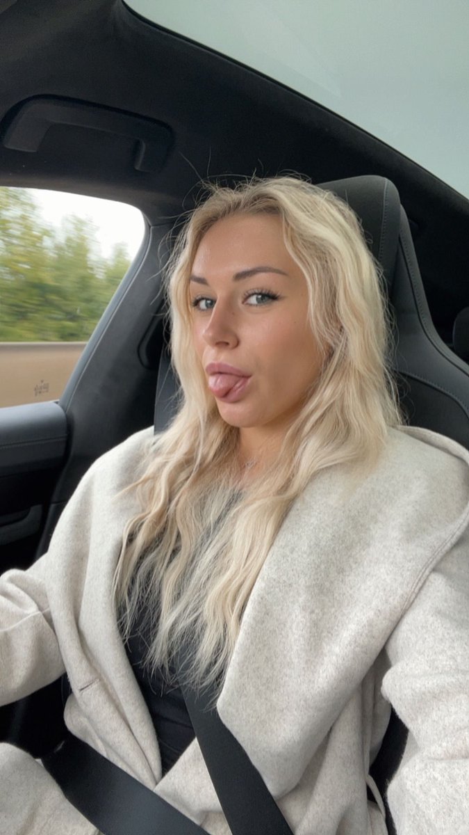 Jenny 🐎 tweet media