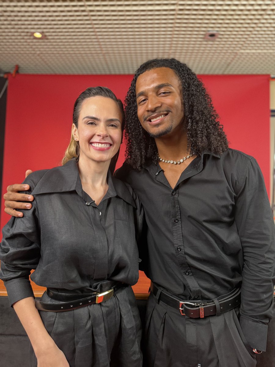 sim eu combinei o look com a Ana Paula ✌🏾