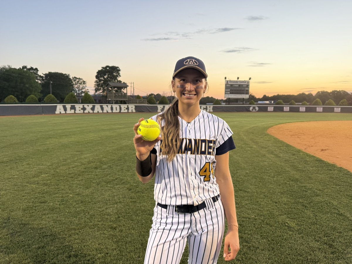 ACHS_Fastpitch's tweet photo. Congrats to Senior Kensley Davis for setting a new school record for home runs in a single season, she currently has 12 for the season!!!! https://t.co/1GP5eAax10