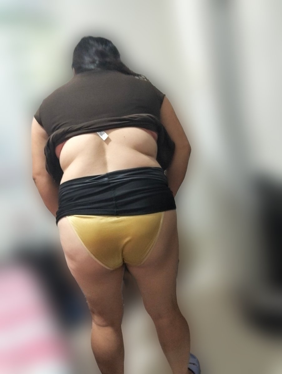 Mi esposa en calzones tweet media