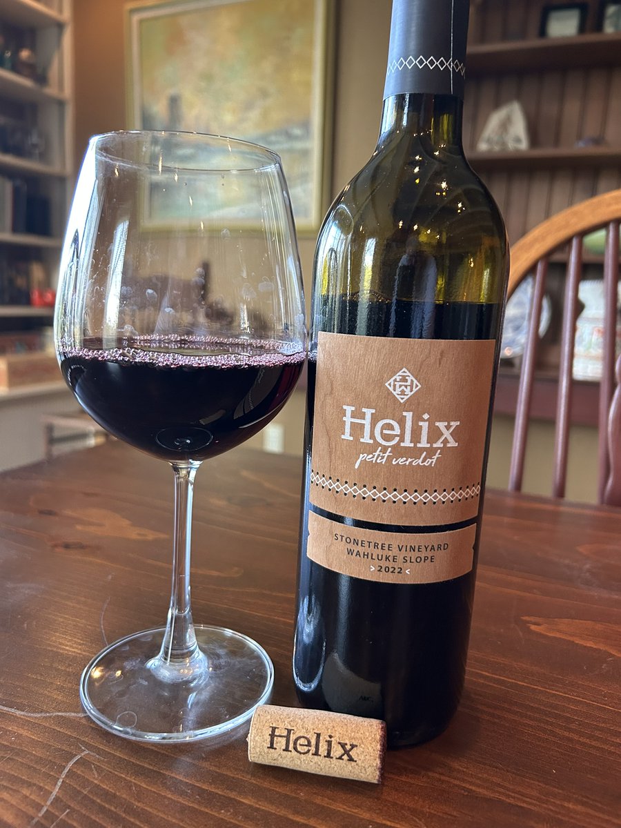 jtryka's tweet image. Enjoying a wonderful 2022 @REININGERwinery Helix Petit Verdot #WAWine on this #WineWednesday!  Great #wine for summer grilling!

…oneonaplanetfullofpeople.blogspot.com/2026/04/2022-h…