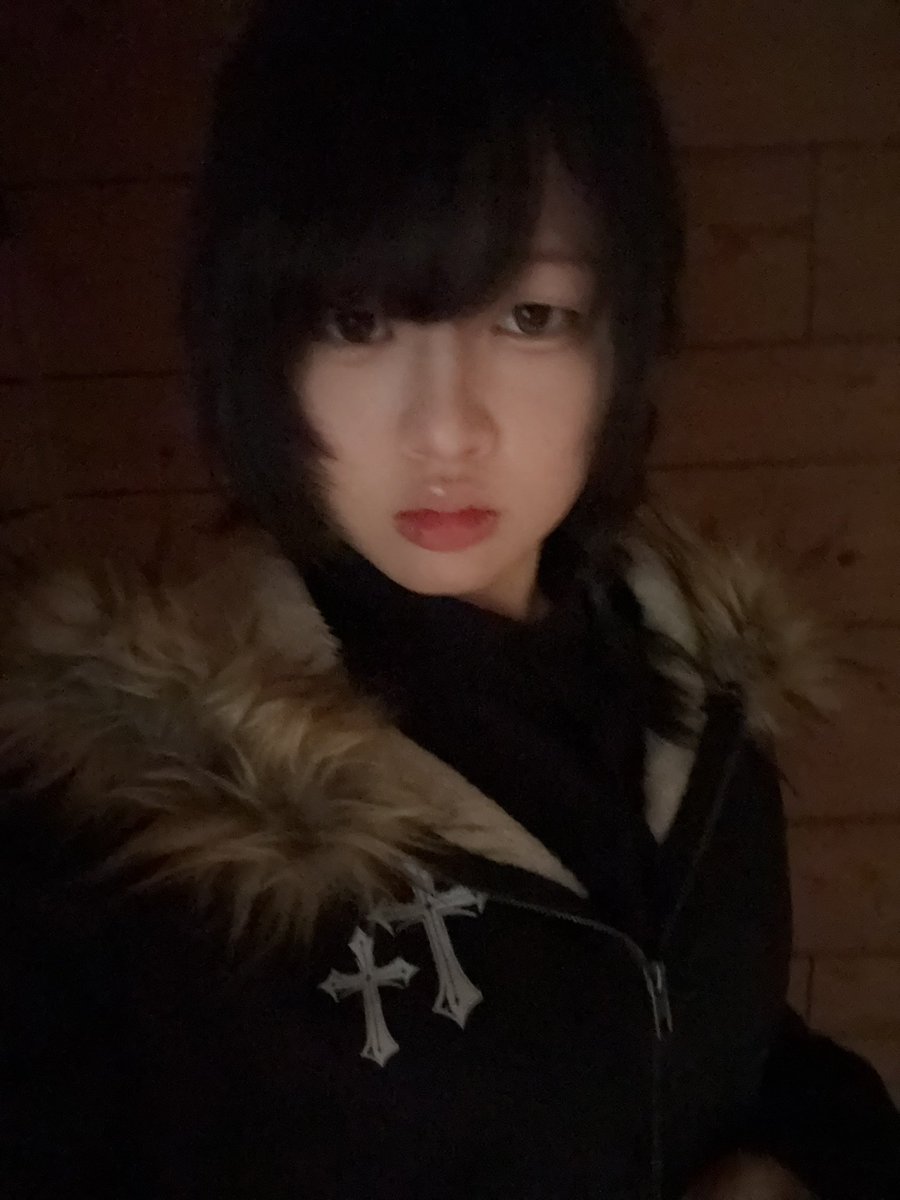 天然水 tweet media