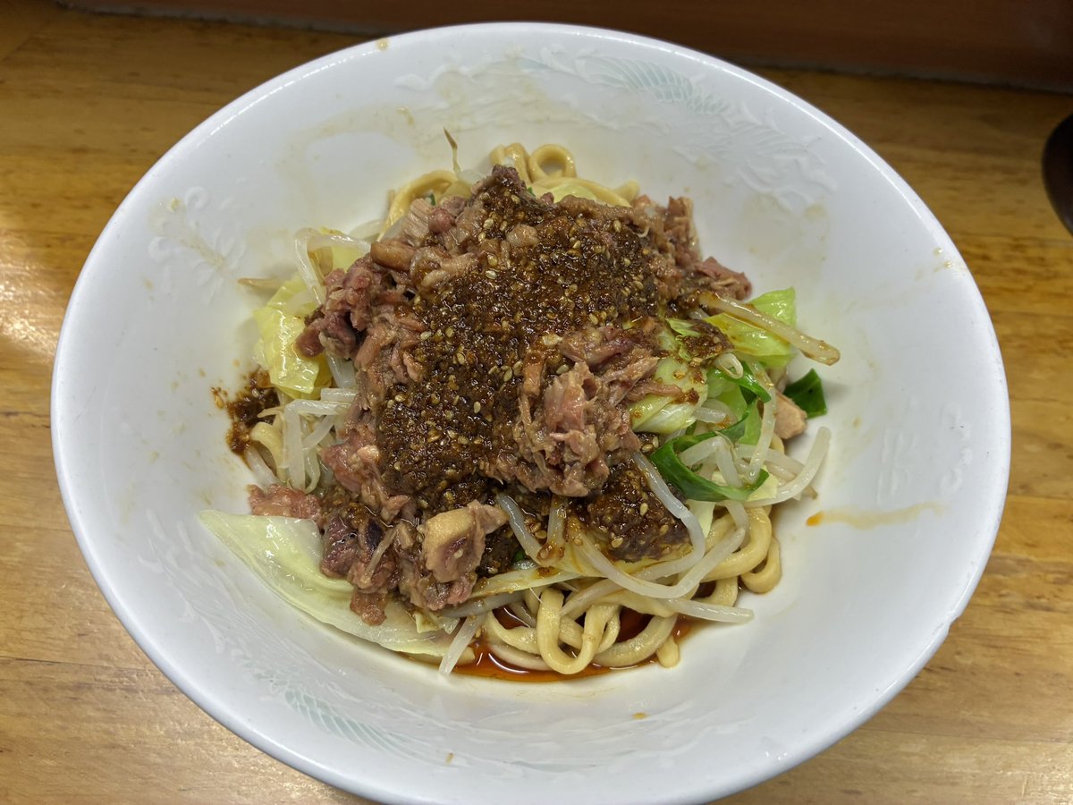 ラーメン二郎立川店

4/23(木)、昼夜とも時間内売り切れなし営業です。
昼11:00-14:30
夜17:00-21:30

汁なし「Ｔ2」、担々麺風でほぐしブタ2枚分入りです。
　※通常のブタは0
　　生玉子や魚粉も無し