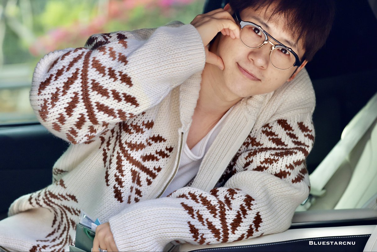 BlueStar☆CNU tweet media