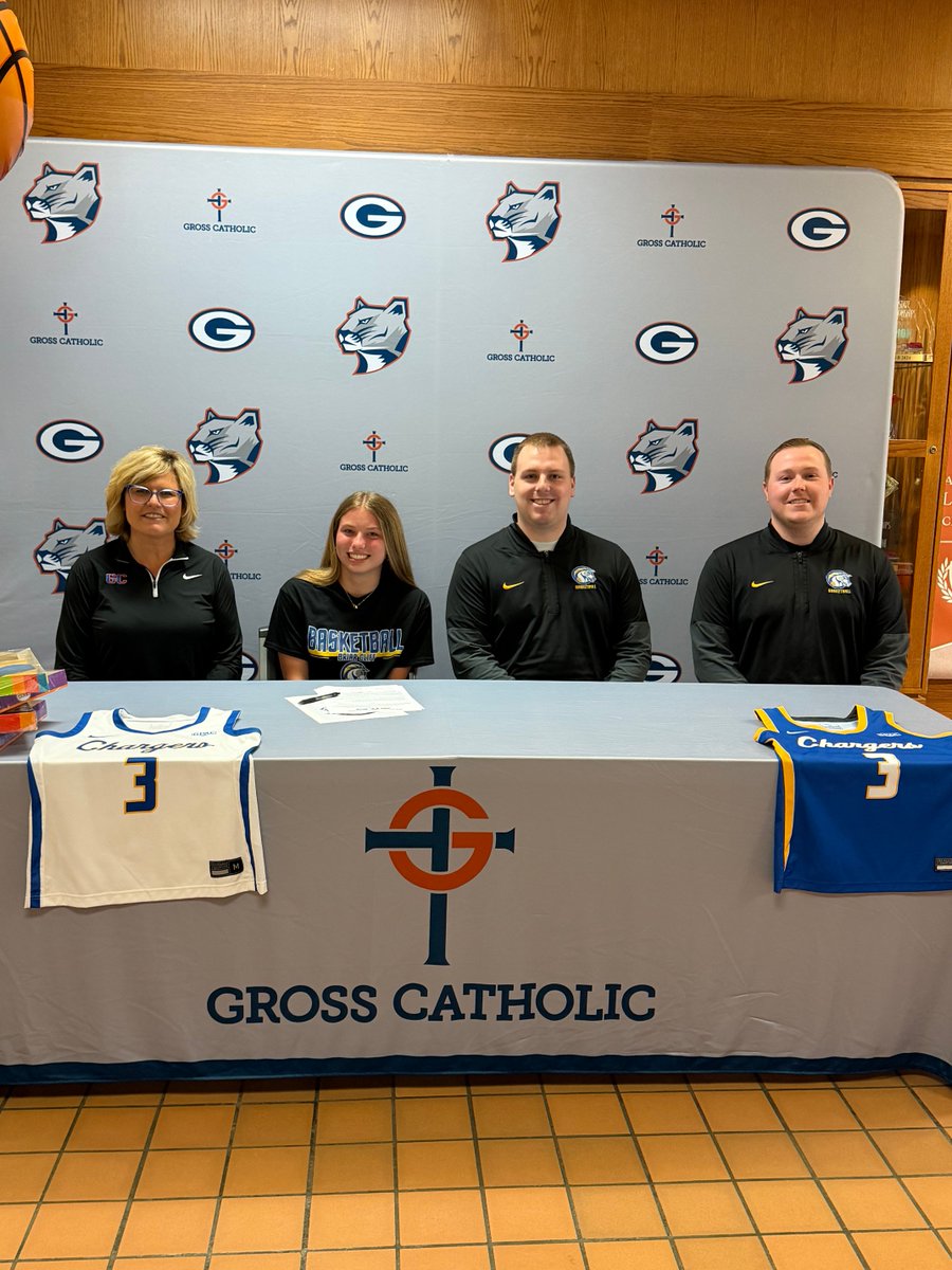 grosscatholic's tweet image. Big time news! 🏀

Alyssa Cap is taking her game to the next level and officially signing to play basketball at Briar Cliff University!

Go chase it! 💪🔥 #NextLevel #SigningDay #HardWorkPaysOff